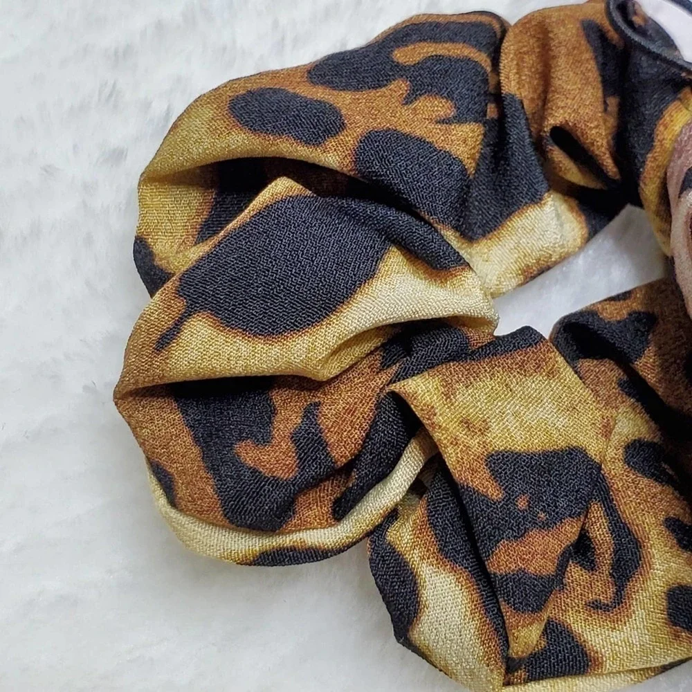 nOir Jewelry Ombre Leopard Scrunchies - Set of 3